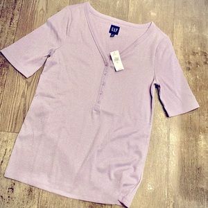 Gap Henley Tee